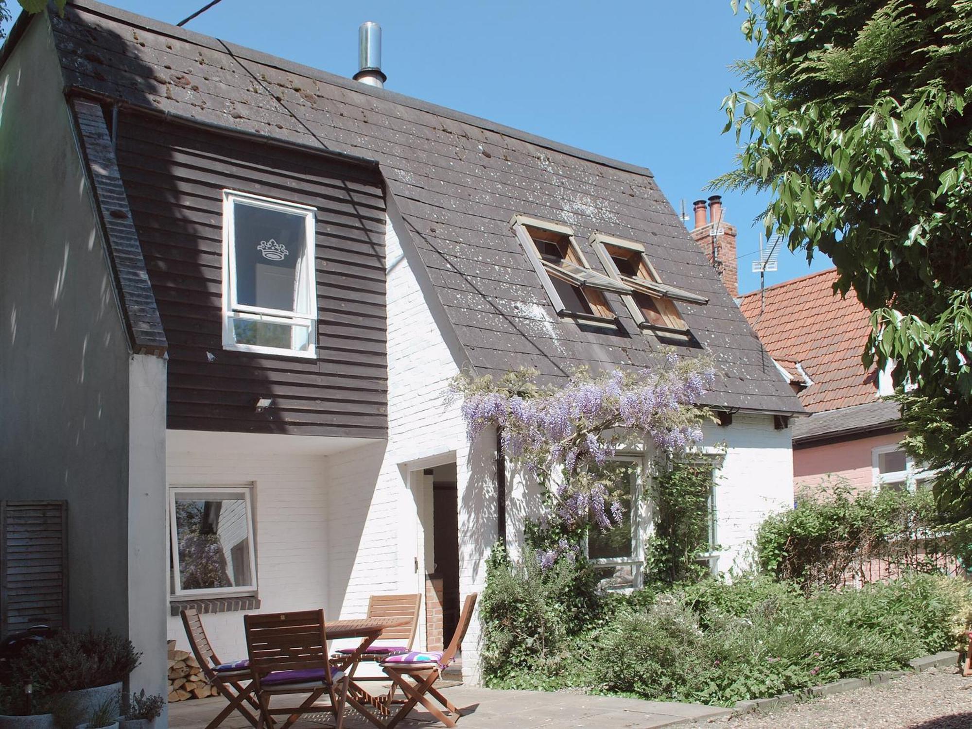 Crown Cottage Hartest Exterior photo